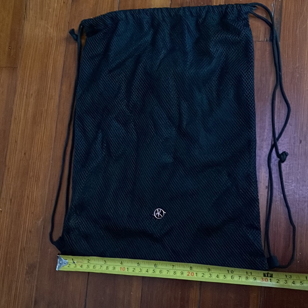 Work Out By Katya Pull String Mesh Bag - image 4